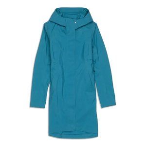 Lululemon Rain Rebel Jacket - Capture Blue